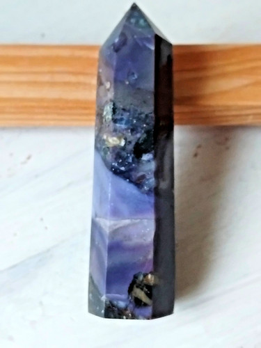 Fluoritopal obelisk mit - fluoritopal,