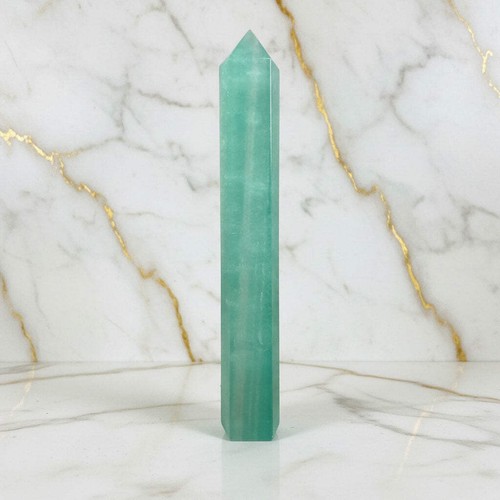 Fluorit obelisk 20cm - fluorit,