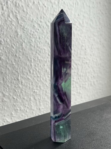 Fluorit turm 16cm 253g - fluorit,